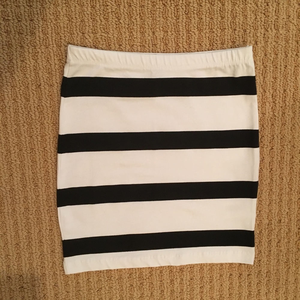 Stretchy black and white striped skirt.